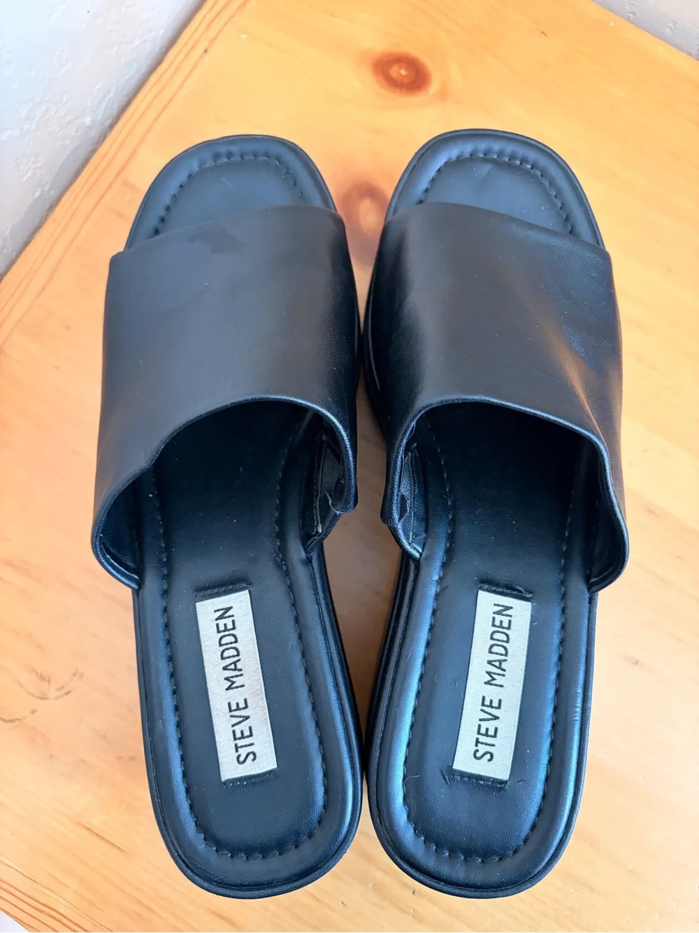 Steve Madden Black Leather Platform Slide Mules